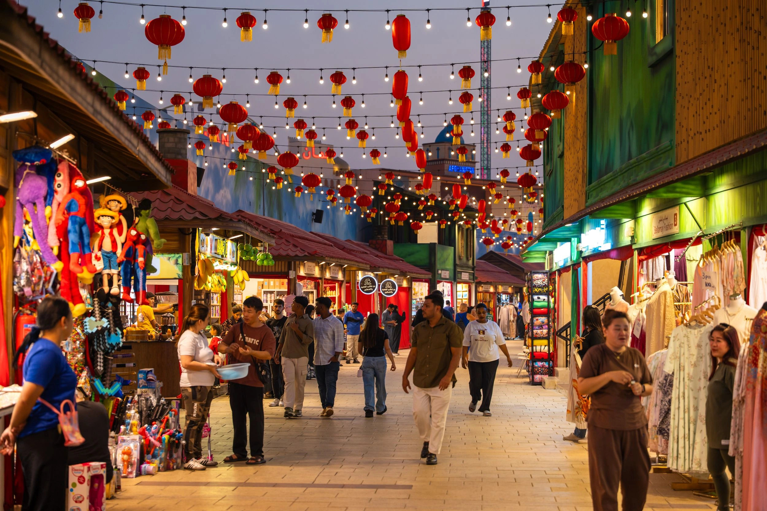 GV_S30_Attractions_Asia Boulevard_Alleys_0001.webp