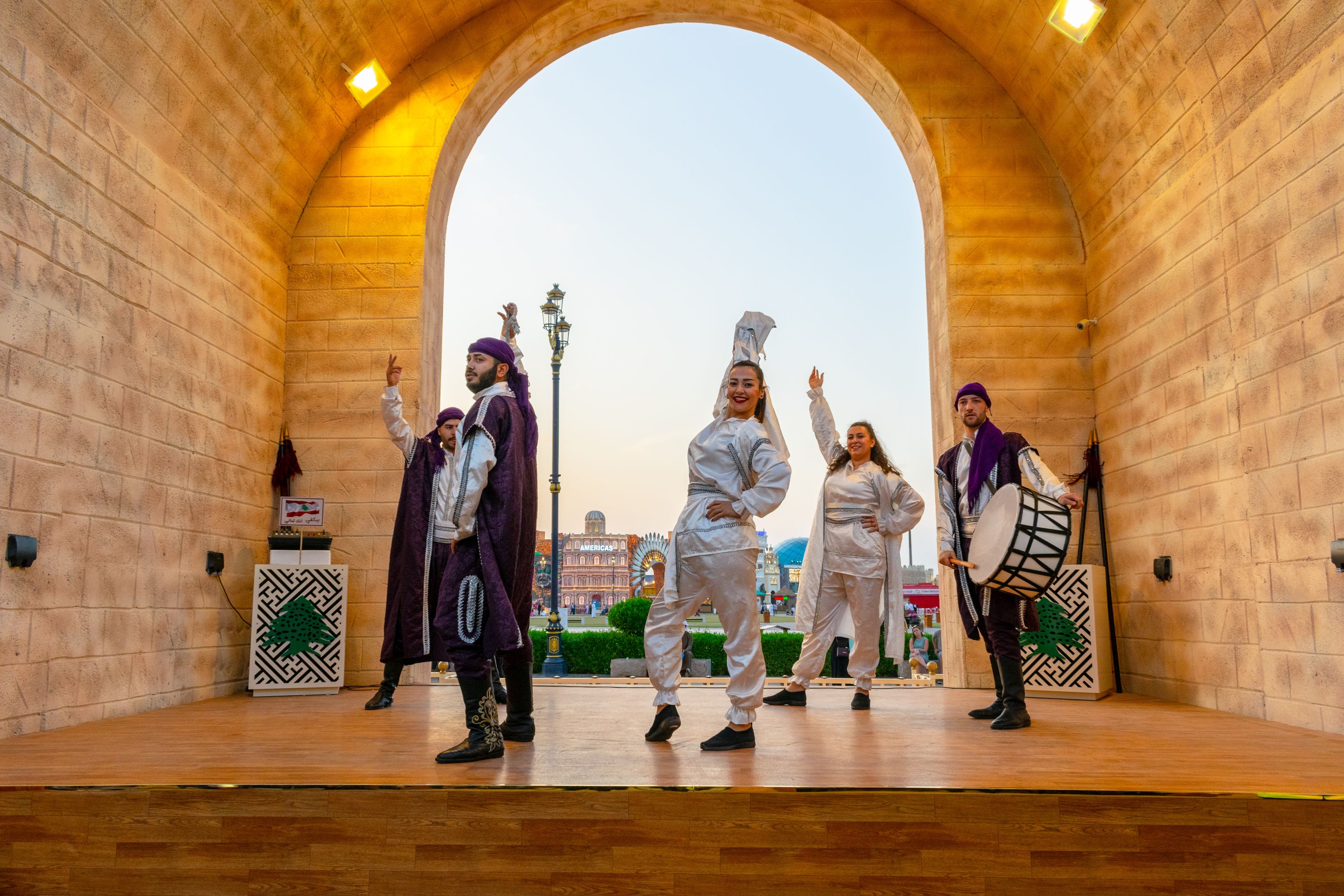 عرض لبنان