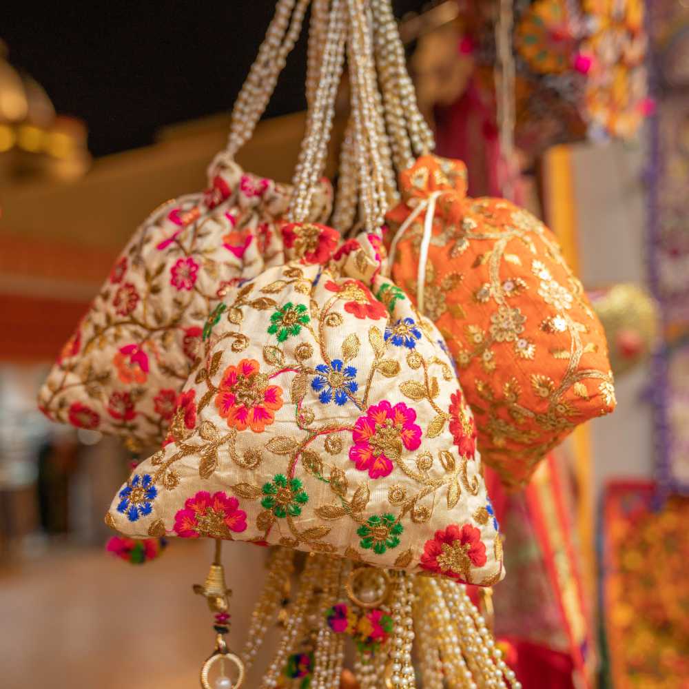 Ladies Hand Bags 161.1_0.jpg