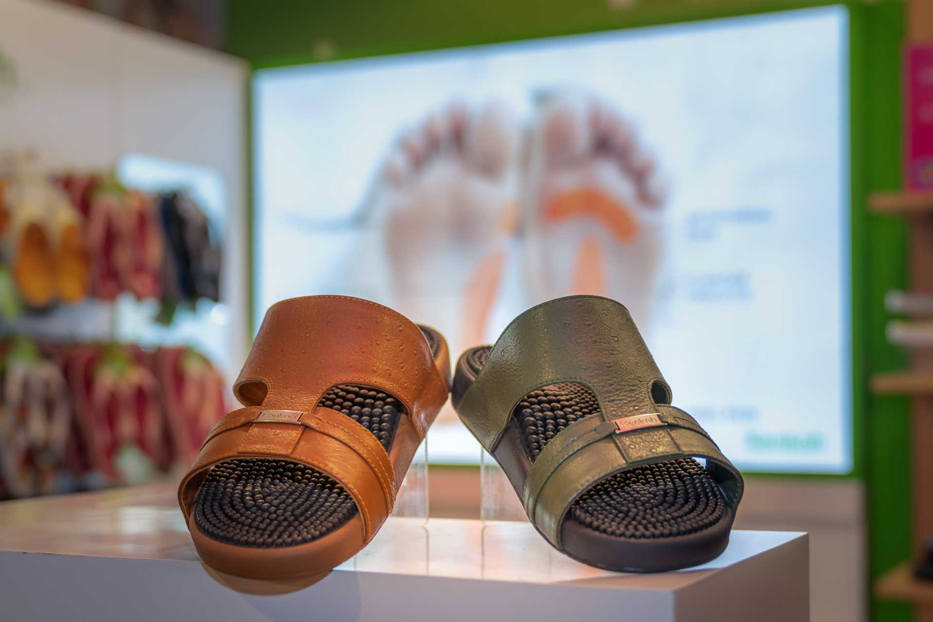 Japanese Massage Footwear 91_0.jpg