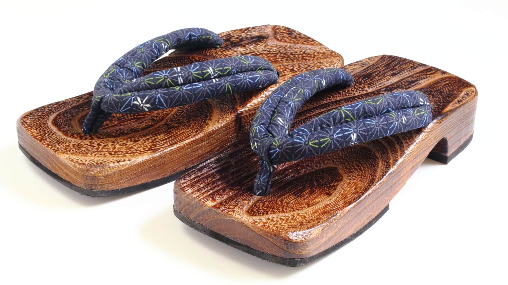 Japanese Footwear Japan_Footwear_001_0.jpg